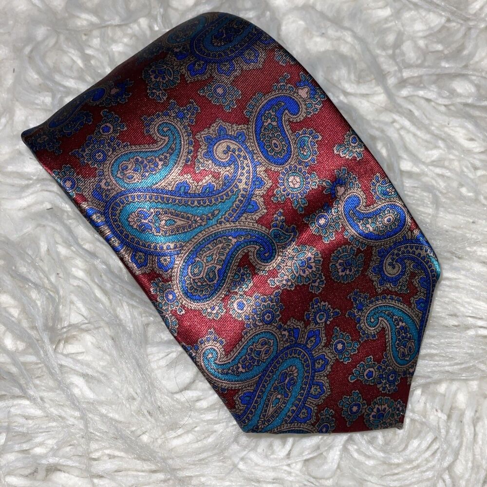 Envoy Neck Tie Paisley Design Red And Blue 100% Polyester Made In USA